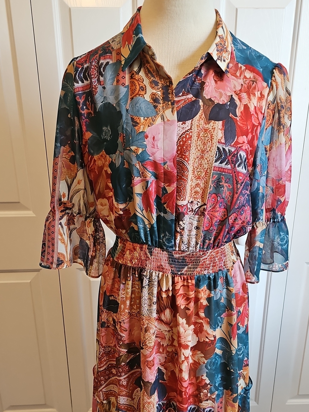 Chico's Patchwork Floral Paisley Maxi Dress Womens Size 8 M Boho Chiffon Tiered - Picture 2 of 6